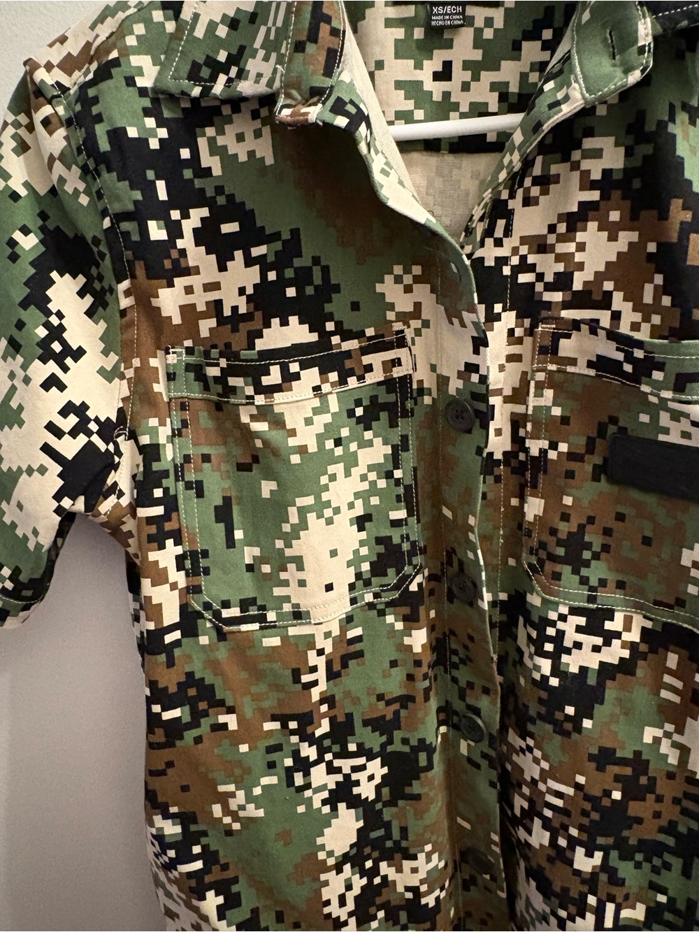 Men's Short Sleeve Button-Up Shirt - Green Digital Camo - Dogg Supply - Picture 5 of 6